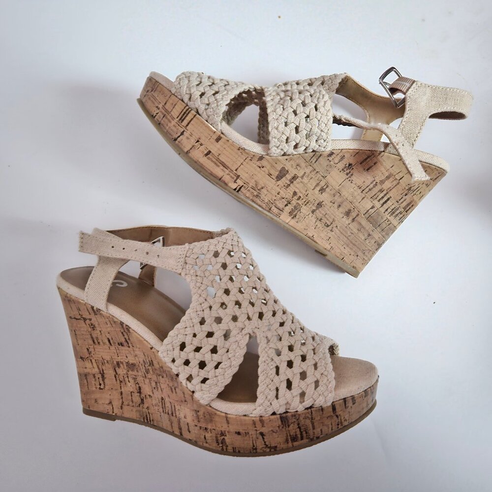 NEW SO Taffy Natural Woven Braided Cork Wedge Heel Sandal Size 7 but fits like 8